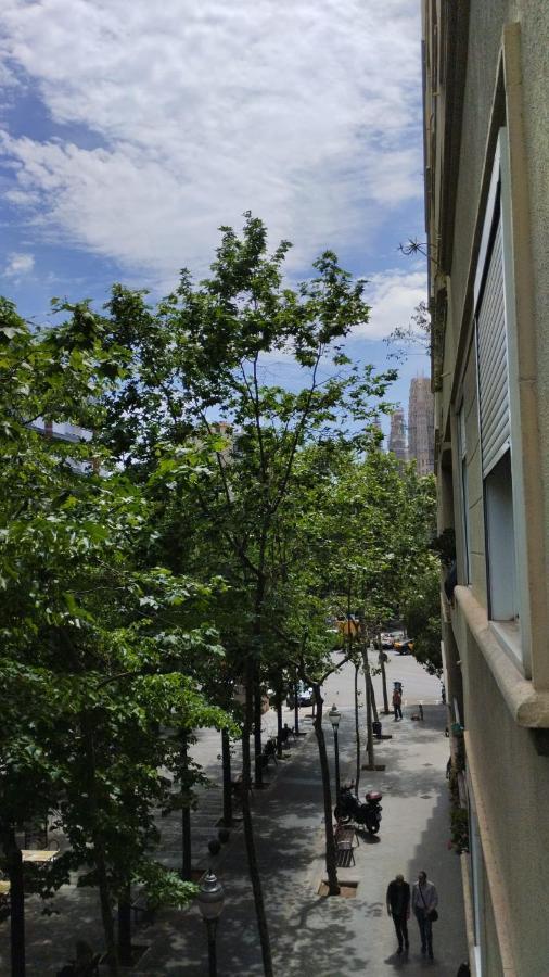バルセロナGaudi 51アパートメント エクステリア 写真